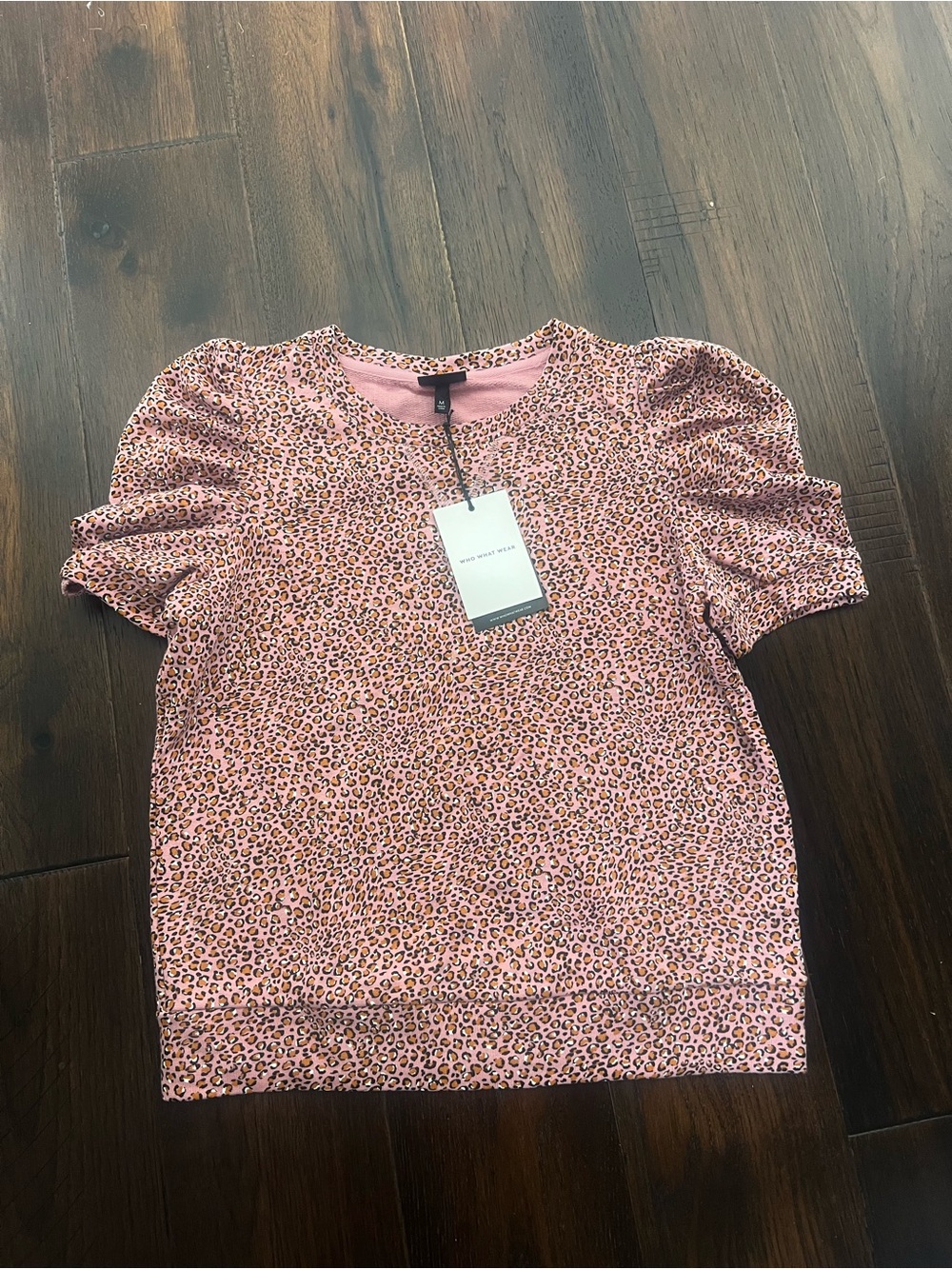 Women’s Pink Leopard femme feline Print Puff-Sleeve Top